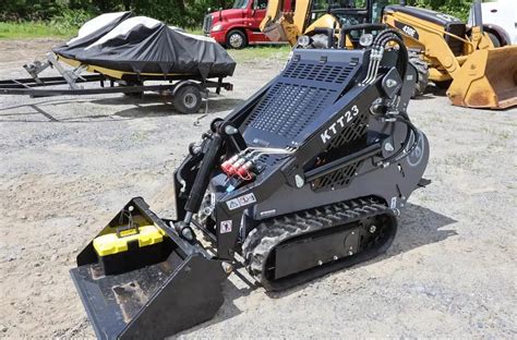 agt mini skid steer dealers